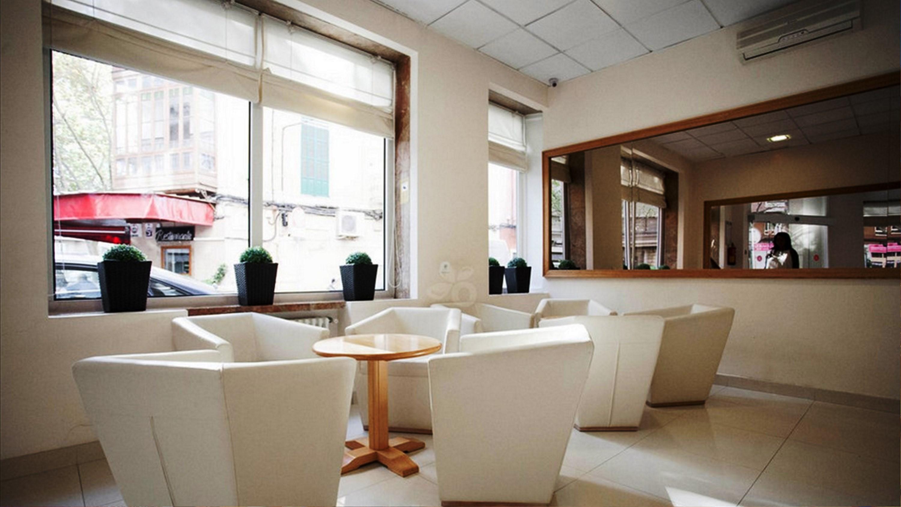 Hotel Amic Colon Палма де Майорка Екстериор снимка