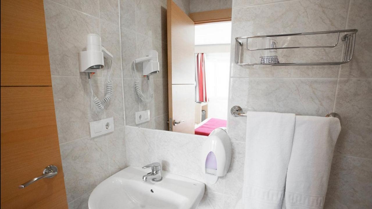 Hotel Amic Colon Палма де Майорка Екстериор снимка